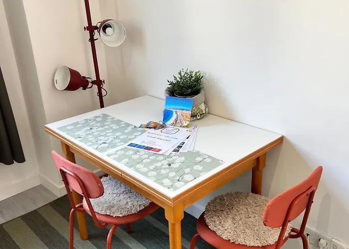 Moderne équipé à *